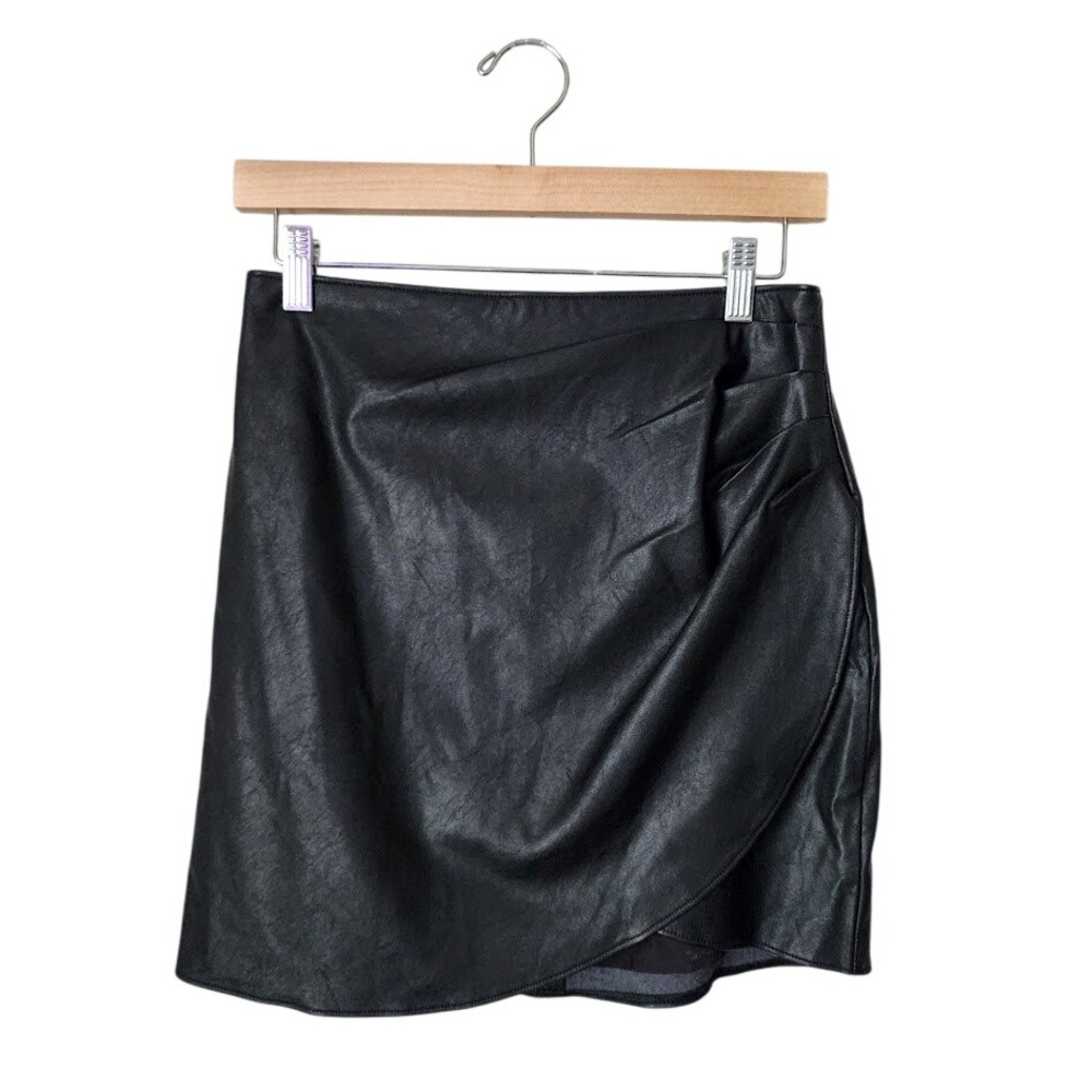 ABERCROMBIE & FITCH Faux leather‎ mini skirt Biker Chic Indie Sleaze NEW size S